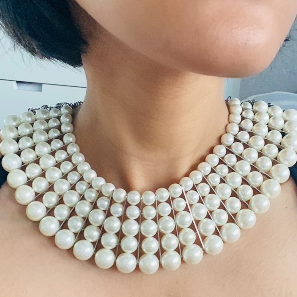 H&M Collar Pearl Necklace